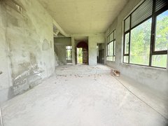海口美兰海甸恒大美丽沙悦龙府，毛坯别墅，可居家可写字，随时看房，可谈出租房源真实图片