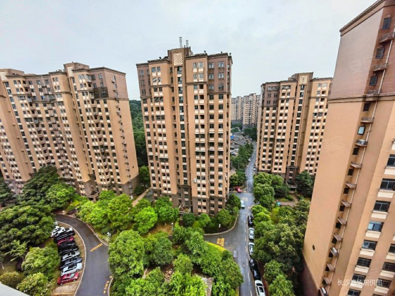 长沙房产网>长沙二手房>天心二手房>友阿奥特莱斯二手房>山水嘉园>