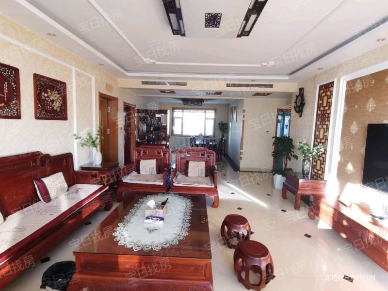 南环路玉泉苑中间楼层两个车位储藏室不冲不挡满二