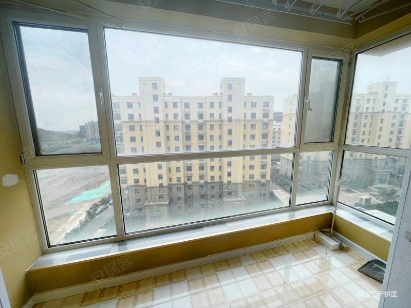 康大风和丽景精装套二近地铁一号视野采光好