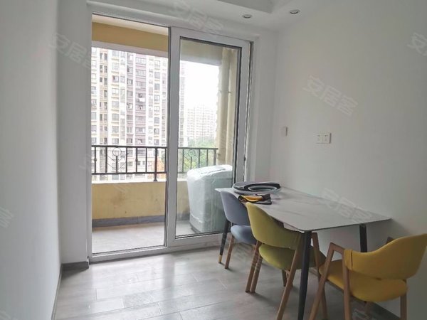 【多图】浦凌佳苑,外高桥租房,10号线双江路浦凌佳苑整租3室民用水电