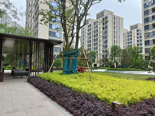 绍兴柯桥杨汛桥元垄紫薇府紫薇府精装三室套房包车位出租房源真实图片