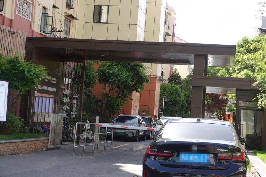 法拍243起6月21日南泉小区(1300弄)  兜底流程全包