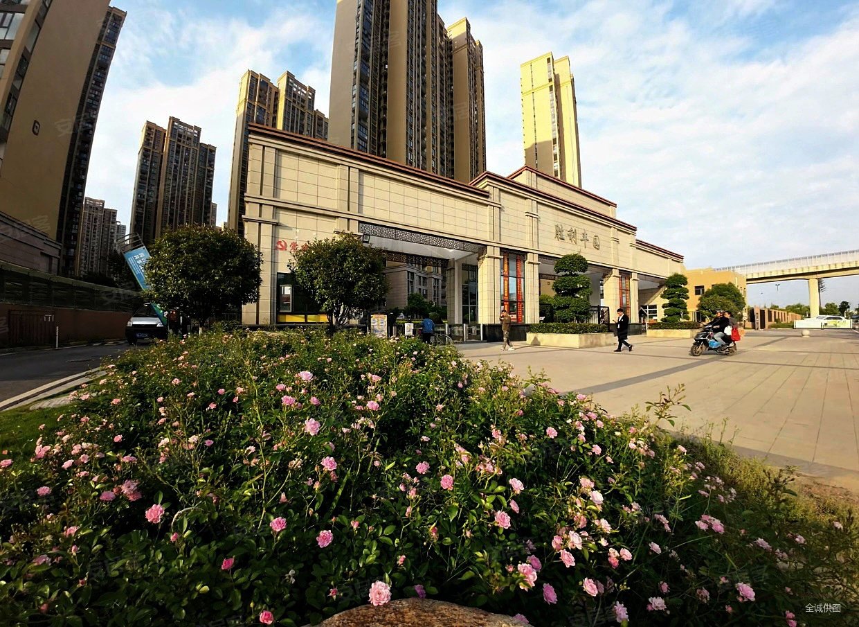 胜利丰园精装两房拎包入住