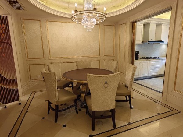 金华婺城婺城江南滨江金色蓝庭(别墅)湖海棠高档小区排屋,上下四层家具家电齐全拎包入住出租房源真实图片