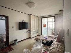鸡西鸡冠万达广场万达附近步梯7楼 两室一厅近万达老大商 能洗澡做饭出租房源真实图片