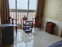汶上城区汶上市区圣泽公寓，半年4800，空调，热水器，床，电视机，茶床一套出租房源真实图片