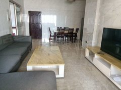 阳江阳西凯旋御景湾箐华园 电梯精装两房 家私电器全齐 拎包入住 生活便利出租房源真实图片