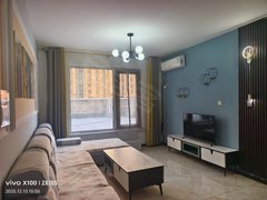 保定莲池新保师附小新秀学校附近！风帆家园！精装两室！可短租！可月付！出租房源真实图片