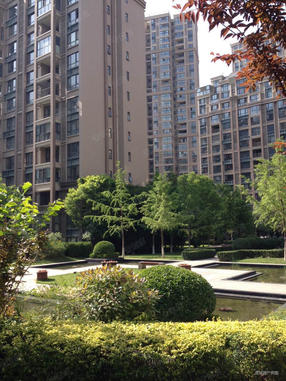 中海东郡小高层精装南北通透三室诚心出售看房有钥匙