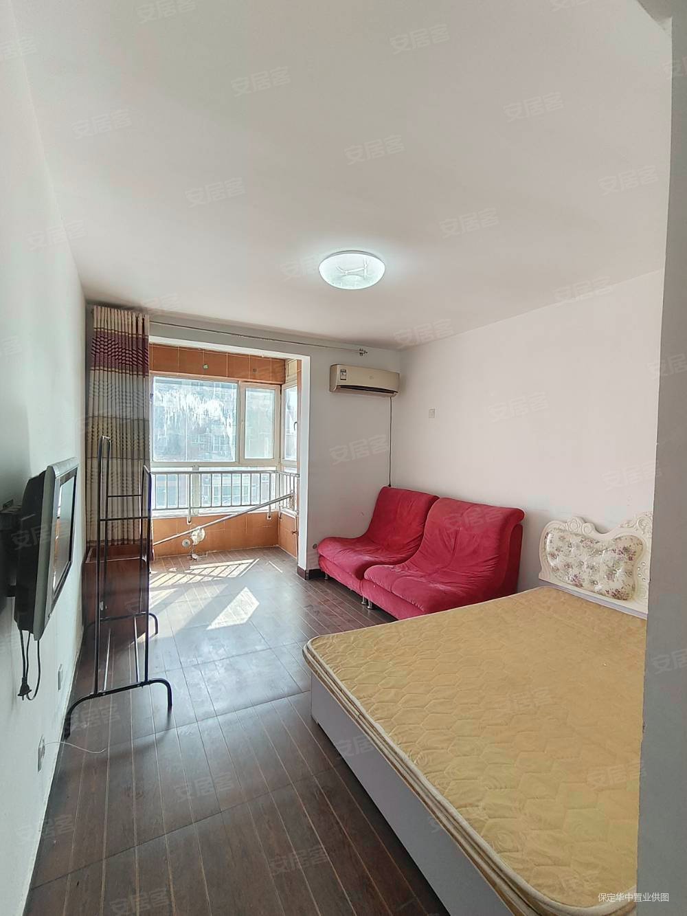 领秀世纪城1室1厅1卫47㎡南北26.5万