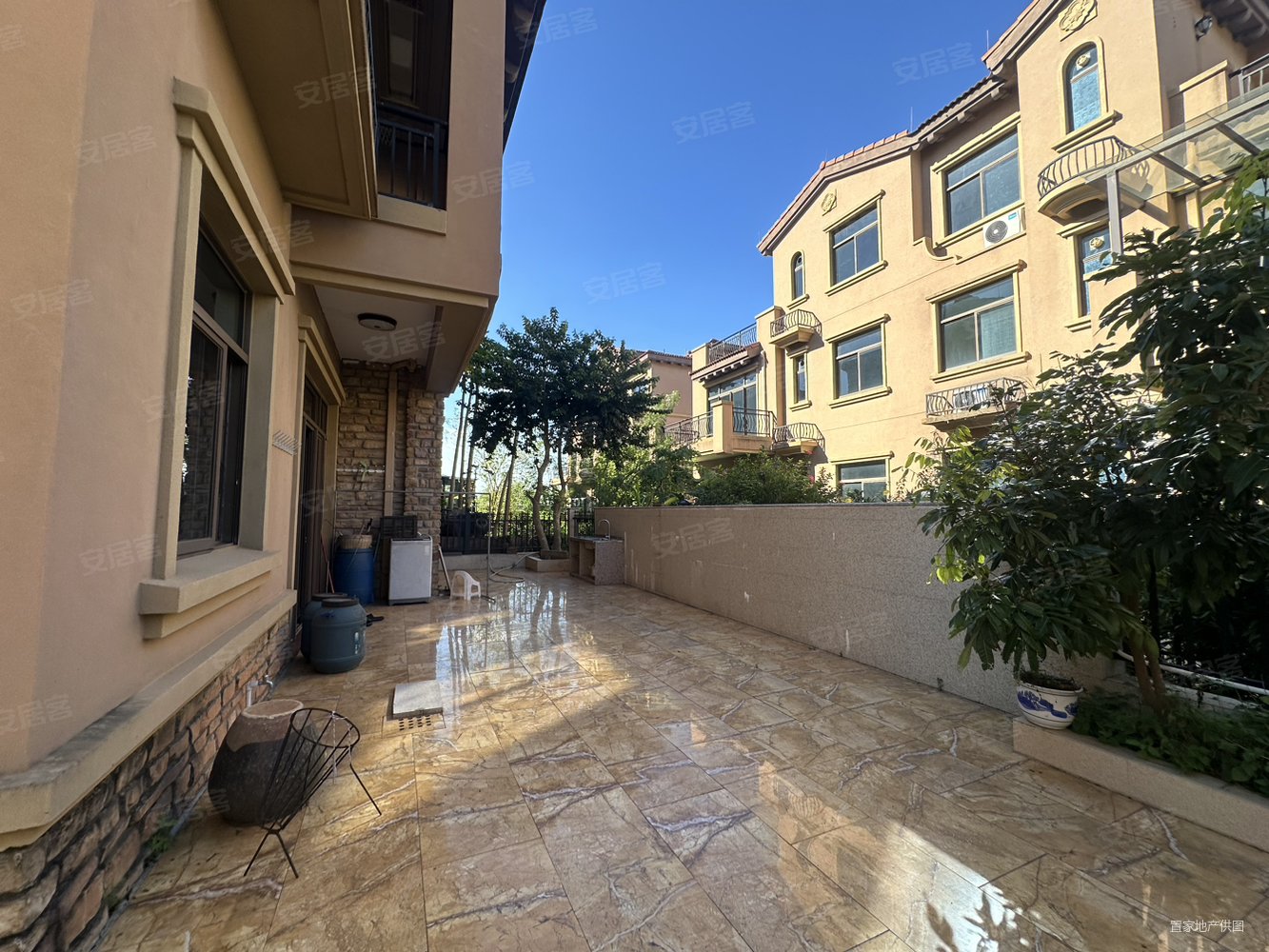 碧桂园城市花园(别墅)5室2厅5卫252㎡南北178万