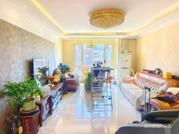 急售 带车位 欧式装修 三居室 电梯洋房 户型好,中国铁建国际花园