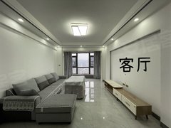 万达附观景房精装修三室两厅两卫家具家电齐全拎包入住随时看房