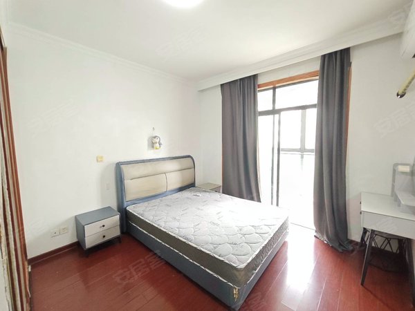 无锡滨湖胡埭富安花园a区出租 富安花园 三室一厅 可押一付一 随时