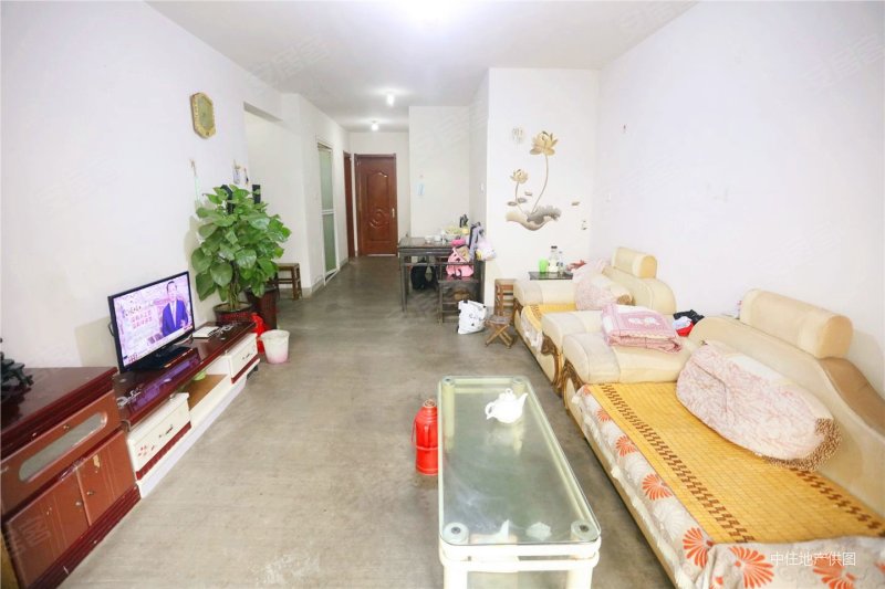 带电梯 满二 楼龄新 商品房 居住密度低 动静分离,鲁能领秀公馆二手房