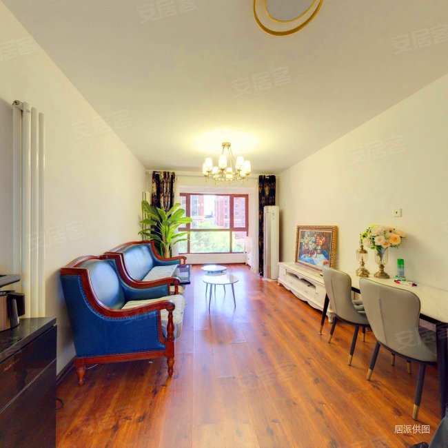 南北通透 楼龄新 带电梯 交通便利 精装可拎包入住 密度低,金隅满堂