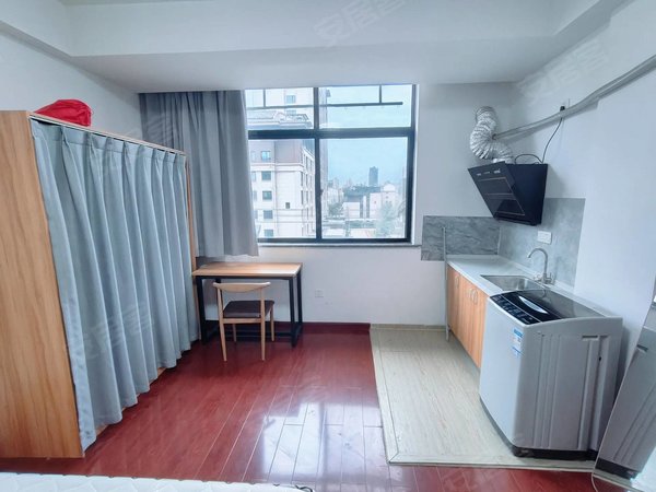 金华婺城湖海塘东阳街1131号楼房東本人，姜家小区带电梯，可短租月付，近南市小区世贸万达出租房源真实图片