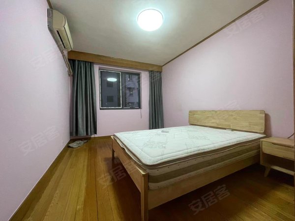 上海普陀真光真光新村第四小区4楼,正规大三房,可长租办居住证,厨卫