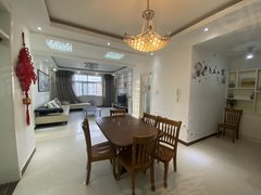 商丘永城城区凤凰国际花园四室两卫两卫,四台空调,一高,二小,双阳台出租房源真实图片