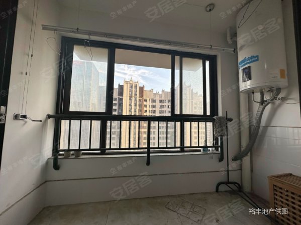 万达文旅新城揽湖苑b区