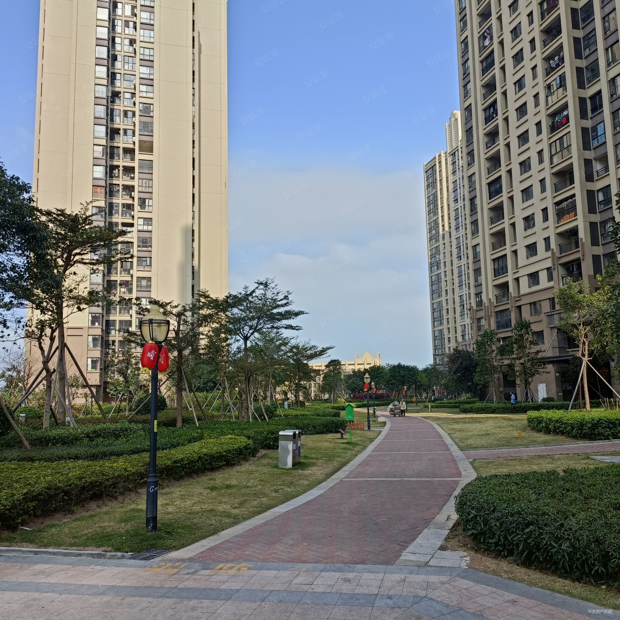 保利香槟国际