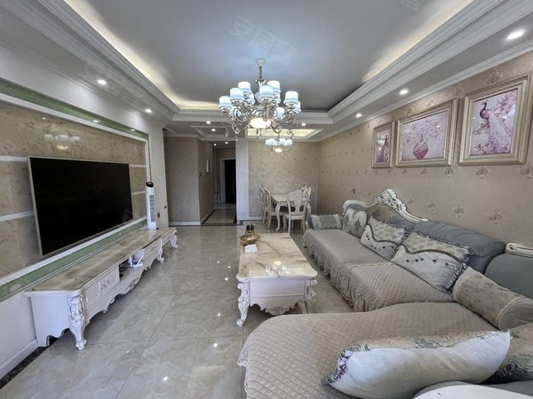 凉山西昌长安中中信国际花城西客站电梯套三双卫带家具家电。价格可谈出租房源真实图片