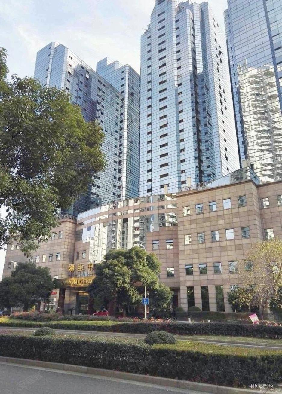 汤臣商务中心2室2厅1卫45.98㎡南199万