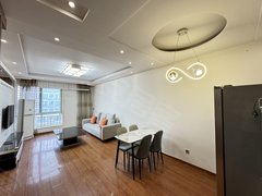 首座国际公寓 未来路博览中心地铁口 精装两室双气随时看房