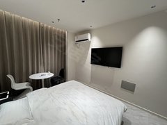 威海经区凤林这个房子便宜 保利名著公寓 月租800 可短租性出租房源真实图片