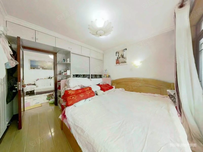 新上房源 把东头 双南不挡光 近地铁 中间楼层,金瑞小区二手房,99万,2