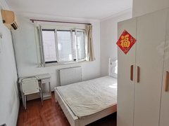 环保嘉苑三家合租西向次卧随时入住随时看房