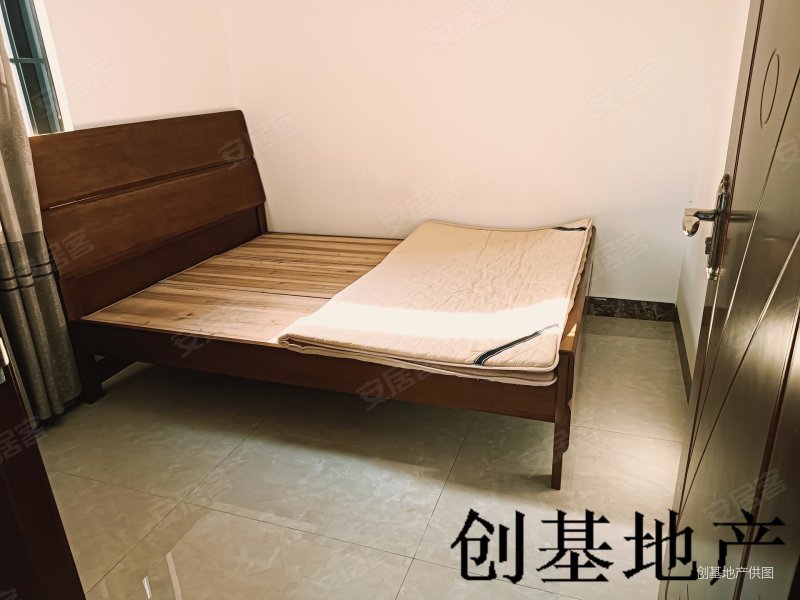 麻章南亚郦都 精装实用三室 拎包入住 环境优美 管理完善