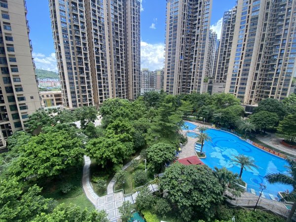 深圳龙岗横岗信义御城(一期商住楼)新出租 横岗地铁口 信义御城 天虹