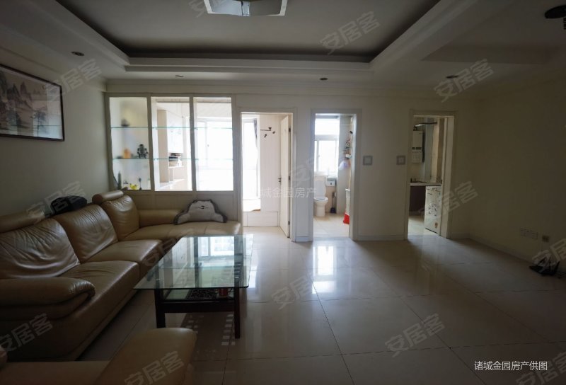 大源物业怡馨苑113平套三带车位南北通透装修好带电梯