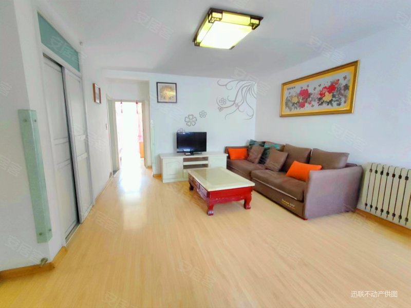 近地铁 东李新苑 精装两室两厅 可改三室 急售