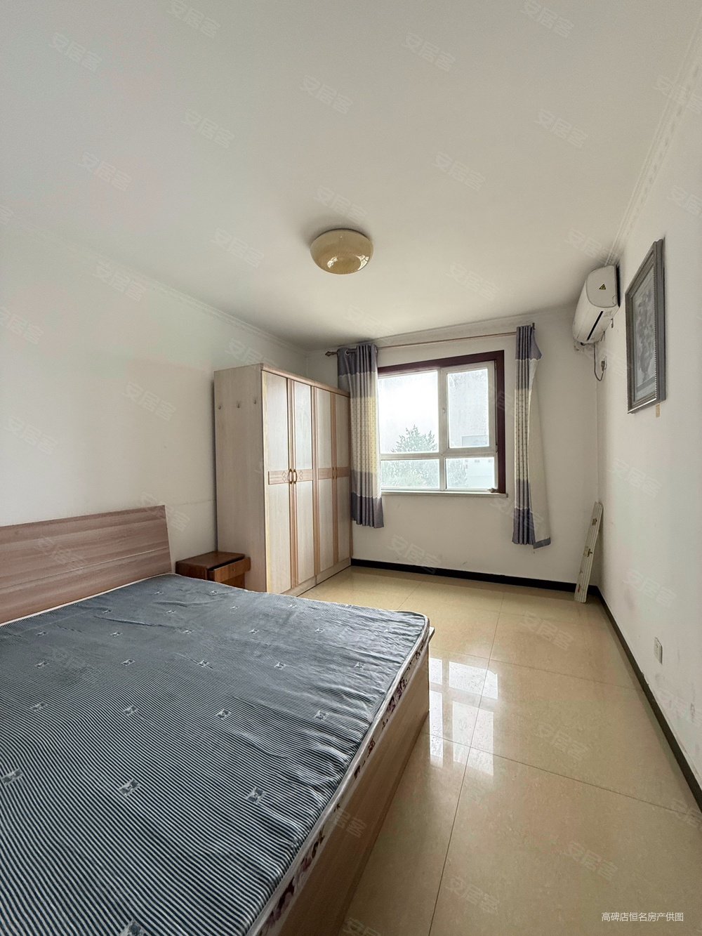 乾荣世纪公园(二期)2室2厅1卫86㎡南北22万