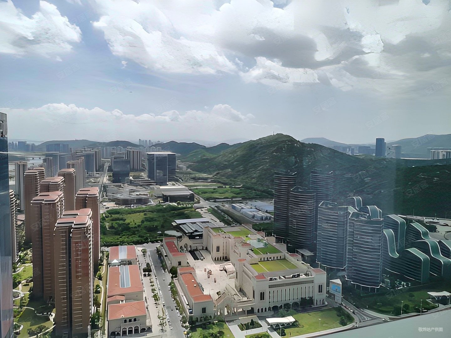 中海名钻花园小区3房9623平米南北通透