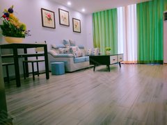 肇庆端州城西和熙名苑复式公寓1房2厅1卫租2300包物业出租房源真实图片