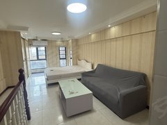 武汉江岸百步亭后湖大道地铁口有天然气做饭有沙发床2米的出租房源真实图片