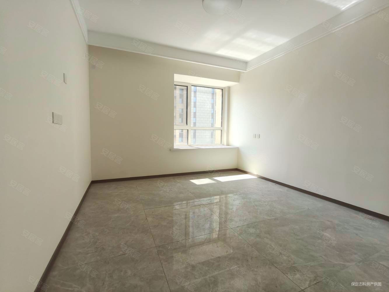 中国府3室2厅2卫127㎡南北139万