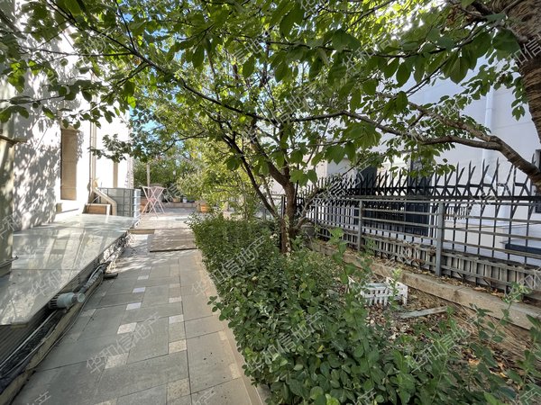 北京朝阳朝阳公园东山墅东山墅  豪华独栋别墅 使用1000平米 全屋地暖