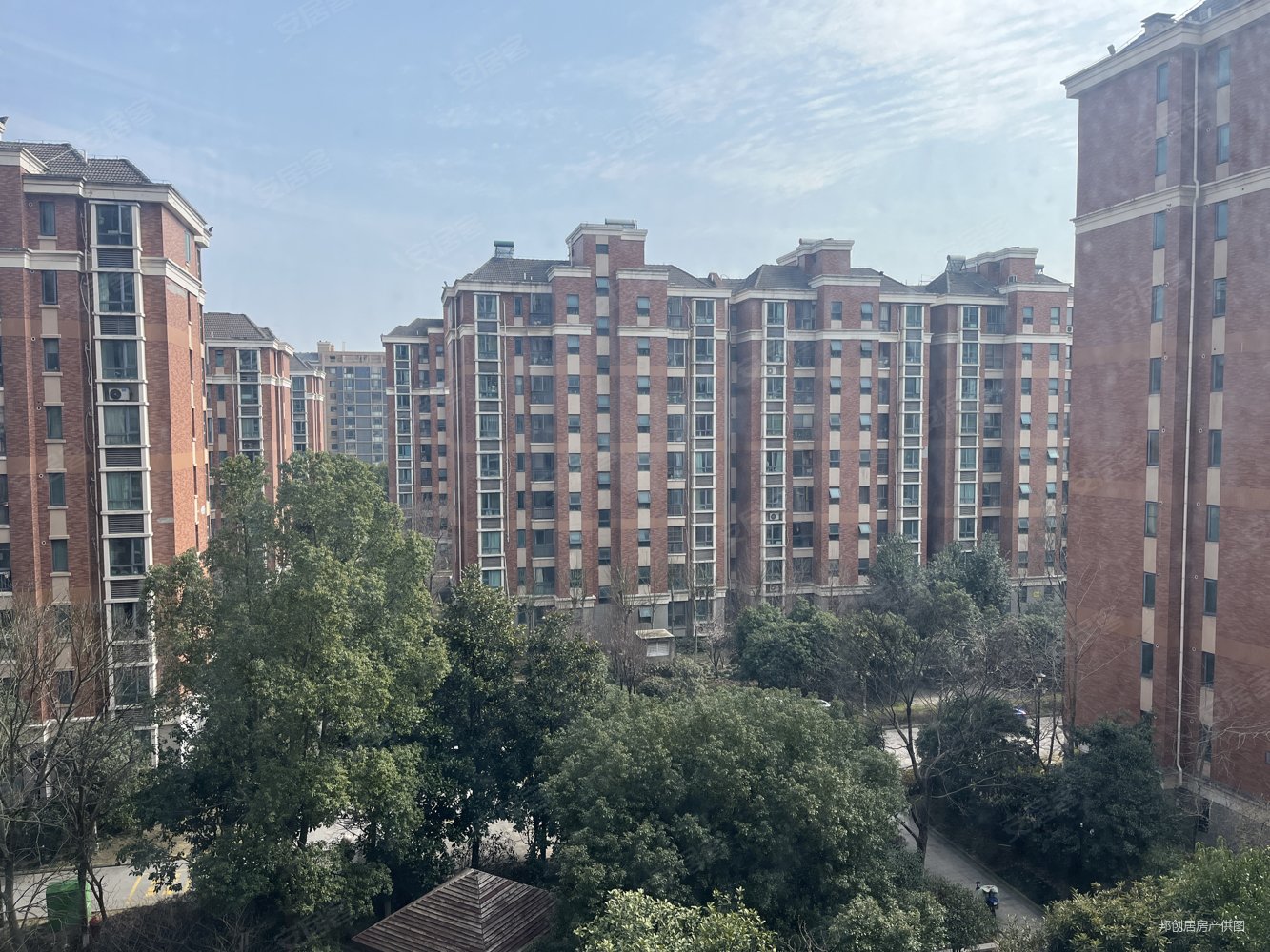 文昌花园简装三房即住钥匙在手诚售