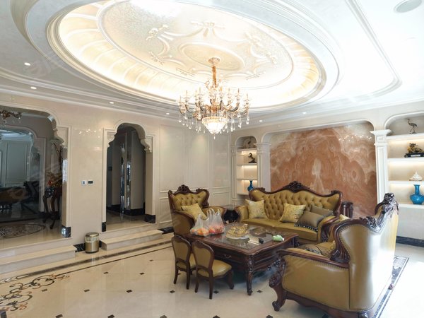 昆明官渡新亚洲体育城俊发滇池one3组团办工会所皆可 豪华别墅装修700