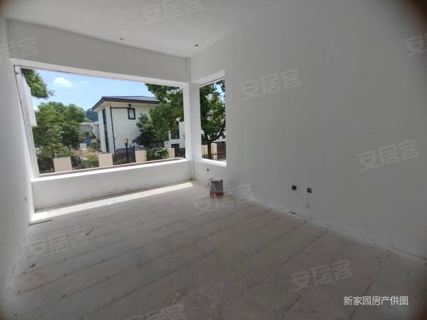 狼山风景区 一套联排的价格买独栋,旭日山庄二手房,930万,4室2厅,2卫