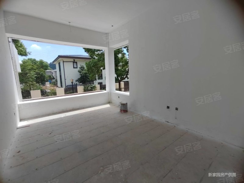 狼山风景区 一套联排的价格买独栋,旭日山庄二手房,930万,4室2厅,2卫