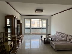 天津开发区第三大街金色阳光花园 2室1厅1卫 2800.0元 电梯房出租房源真实图片