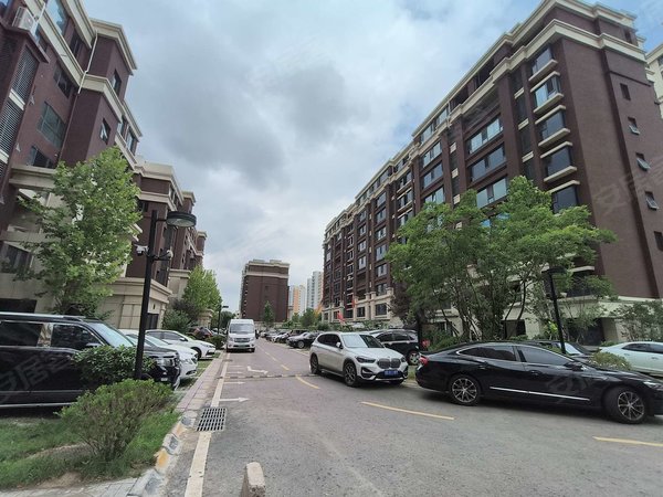 青岛黄岛隐珠k2海棠湾四期房源采光好,南北通透,业主诚意出出租房源