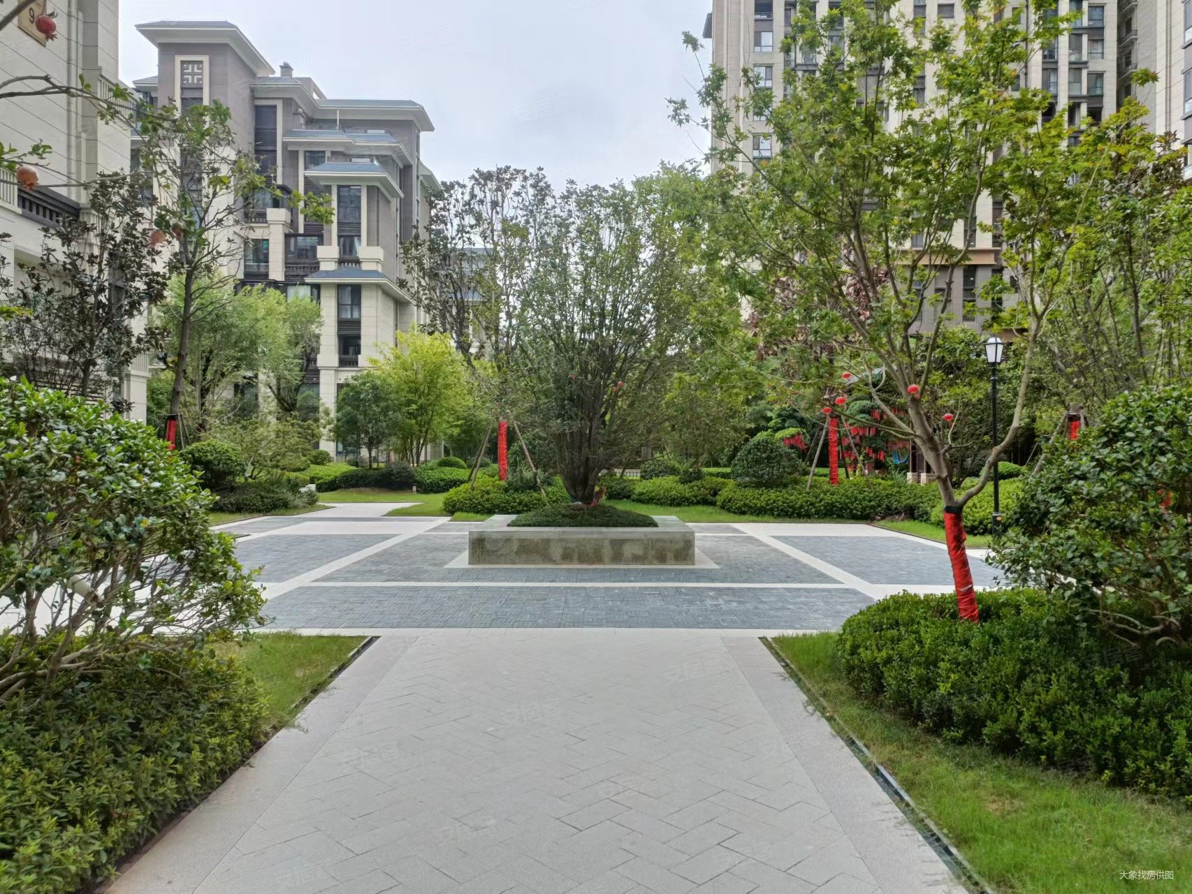 南阳房产网>南阳二手房>卧龙二手房>卧龙城区二手房>东正颐和府(卧龙)