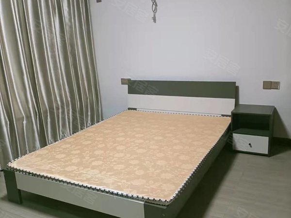 衢州柯城西区聚龙嘉苑聚龙嘉苑三室二卫 四省边际人民医院对面 拎包入住出租房源真实图片